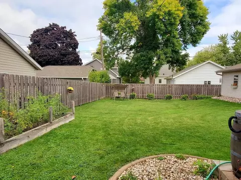 810 E Maple St, Appleton, WI 54915 photo 38