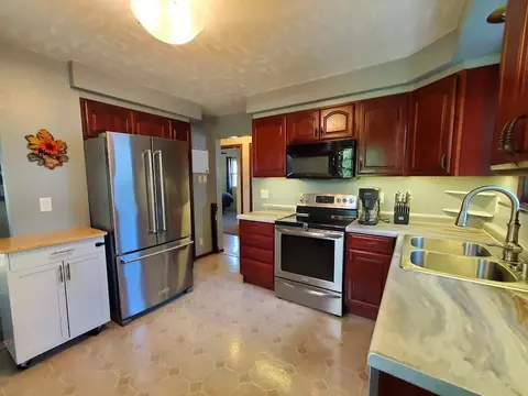 810 E Maple St, Appleton, WI 54915 photo 8