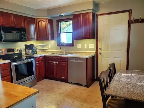 810 E Maple St, Appleton, WI 54915 photo 6
