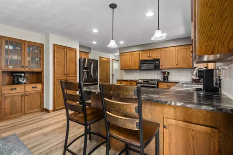 2129 W Capitol Dr, Appleton, WI 54914 photo 14