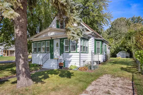 503 Lincoln Ave, Kaukauna, WI 54130