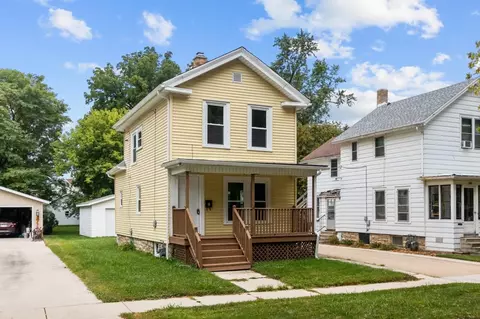 244 Gillett St, Fond Du Lac, WI 54935