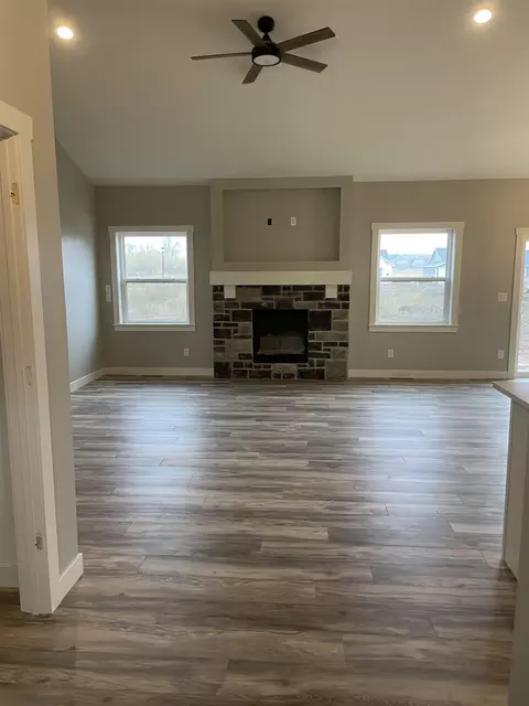 2870 E Turquoise Ln, Appleton, WI 54913 photo 3