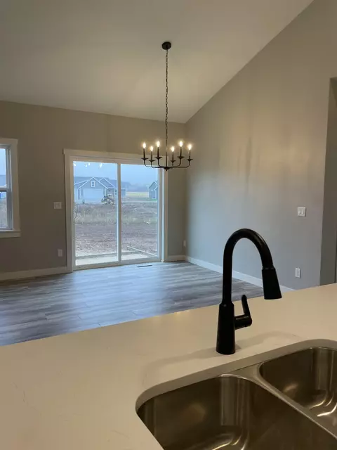 2870 E Turquoise Ln, Appleton, WI 54913 photo 8