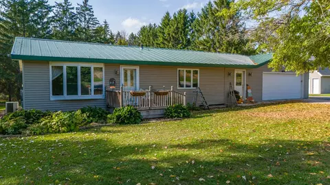 6461 County M Rd, Winneconne, WI 54986