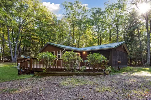 w7018 Rivers Bend Lane, Porterfield, WI 54159