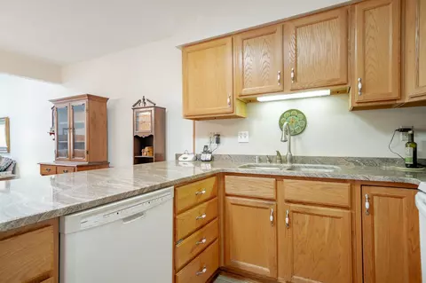 806 E River Dr, Omro, WI 54963 photo 18