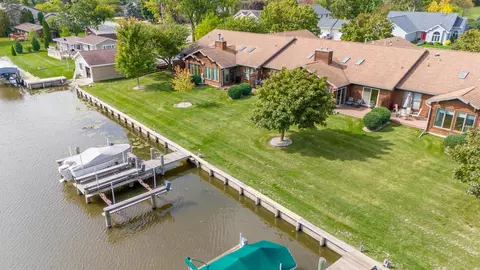 806 E River Dr, Omro, WI 54963 photo 12