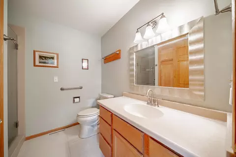 806 E River Dr, Omro, WI 54963 photo 29
