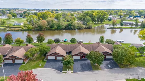 806 E River Dr, Omro, WI 54963 photo 14