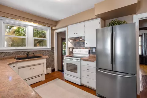 1007 N Harriman St, Appleton, WI 54911 photo 7