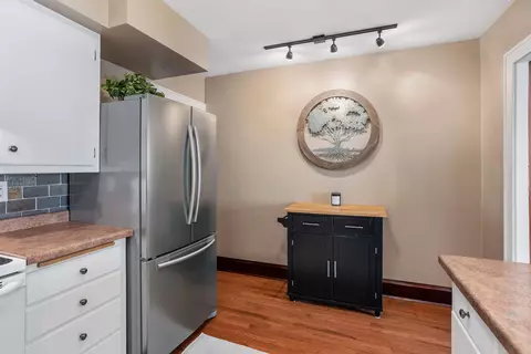 1007 N Harriman St, Appleton, WI 54911 photo 9