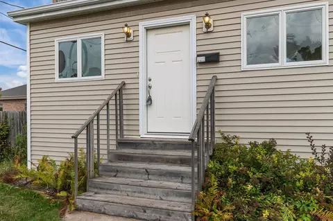 121 N Bennett St, Appleton, WI 54914 photo 3