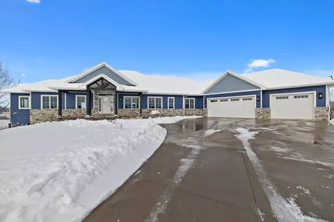 4359 Eagle Landing Ct, De Pere, WI 54115