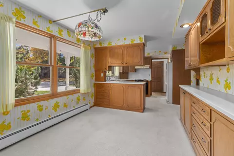 1215 N Briarcliff Dr, Appleton, WI 54915 photo 5