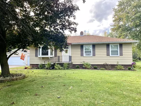 n1007 Us Highway 41, Menominee, MI 49858