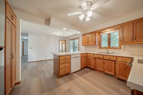 3530 N Spruce St, Appleton, WI 54914 photo 21