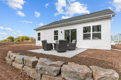 Exterior - 3657 Gladiolus Pl, Appleton, WI 54913 photo 4 of 5