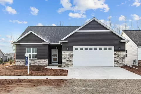 3679 E Gladiolus Pl, Appleton, WI 54913