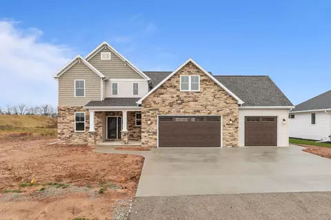 244 Spartan Dr, Appleton, WI 54913