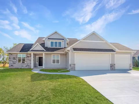 n1138 Forsyth Parkway, Greenville, WI 54942
