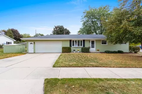 600 Walter St, Kaukauna, WI 54130