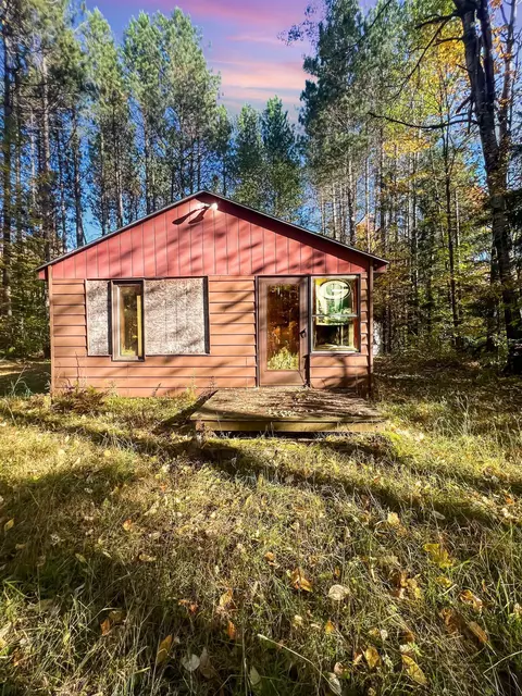 n13098 Limberg Lane, Silver Cliff, WI 54104
