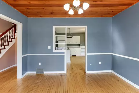 465 E Iola St, Iola, WI 54945 photo 18