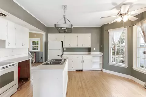 465 E Iola St, Iola, WI 54945 photo 14