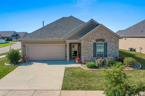 3480 Peppergrass Dr, Green Bay, WI 54311
