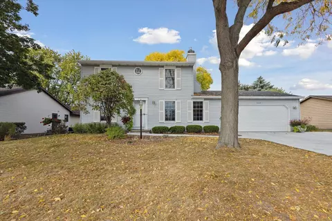 2406 Kubale Ln, Ashwaubenon, WI 54313