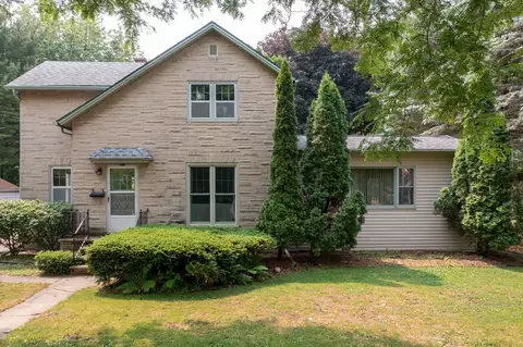 217 W Seymour St, Appleton, WI 54915