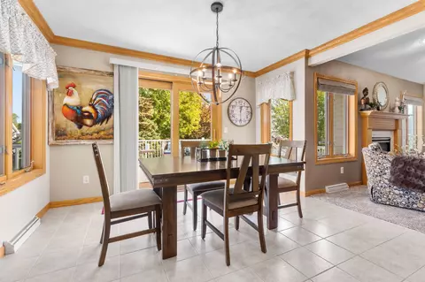 1868 Sunrise Ln, Appleton, WI 54913 photo 6