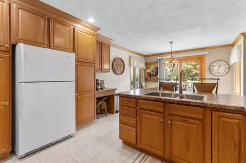 1868 Sunrise Ln, Appleton, WI 54913 photo 9