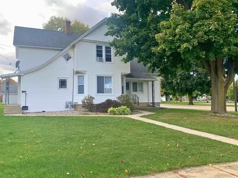 310 Beaver Dam St, Waupun, WI 53963