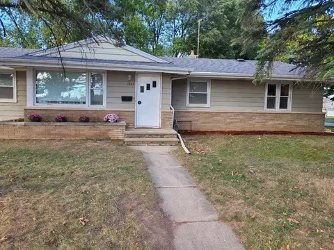 1628 E Amelia St, Appleton, WI 54911 photo 2