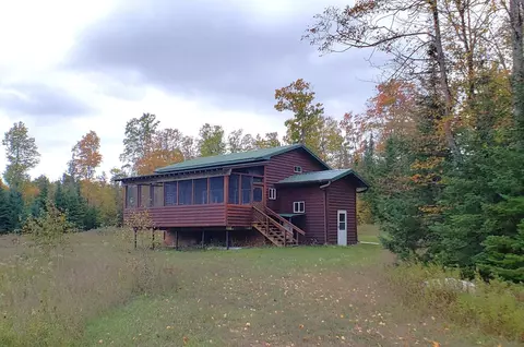 n7373 Michigan 35, Cedar River, MI 49887
