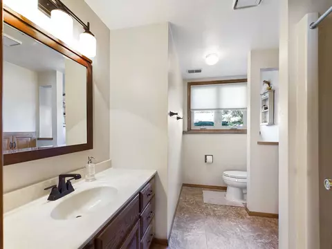 2245 W Roselawn Dr, Appleton, WI 54914 photo 14