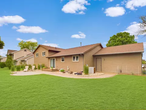 2245 W Roselawn Dr, Appleton, WI 54914 photo 21