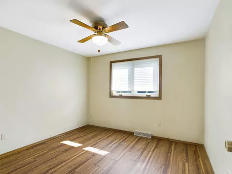 2245 W Roselawn Dr, Appleton, WI 54914 photo 19