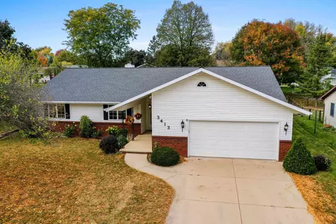 3413 N Mariah Ln, Appleton, WI 54911 photo 2
