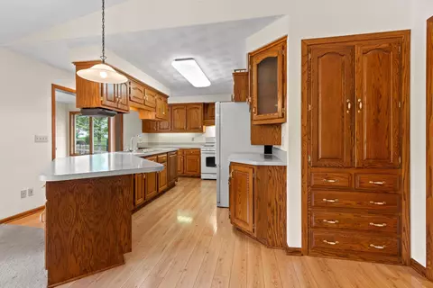 3413 N Mariah Ln, Appleton, WI 54911 photo 8