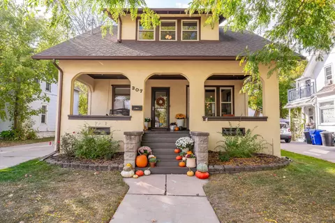 307 N Bennett St, Appleton, WI 54914