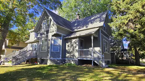 801 James St, Green Bay, WI 54303