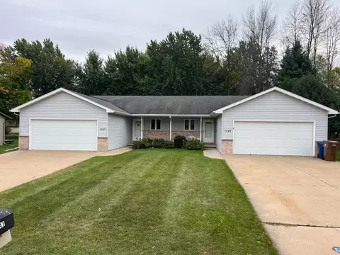 1041 9th St, Menasha, WI 54952