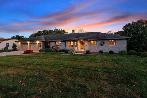 2226 Jen Rae Rd, Green Bay, WI 54311