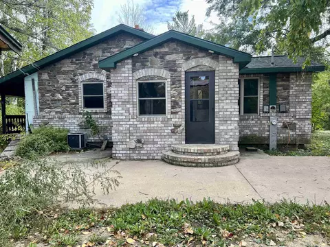 n3052 Wisconsin 15, Hortonville, WI 54944