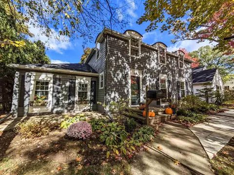 618 W Seymour St, Appleton, WI 54915