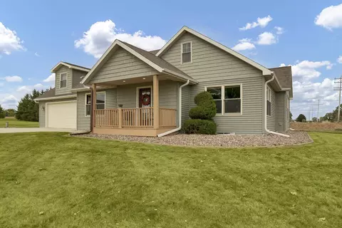 n8425 Wisconsin 55, Seymour, WI 54165