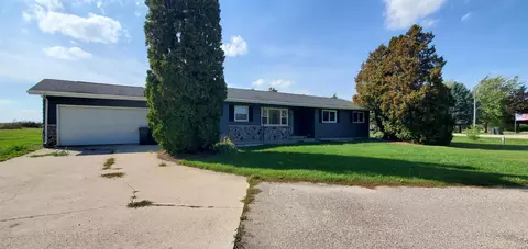 5509 Fisk Ave, Oshkosh, WI 54904
